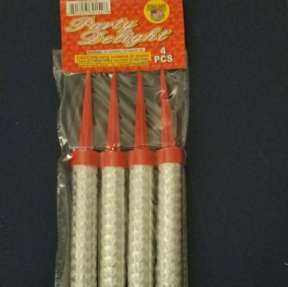 24 Birthday Candles Sparklers - Picture 12 of 13